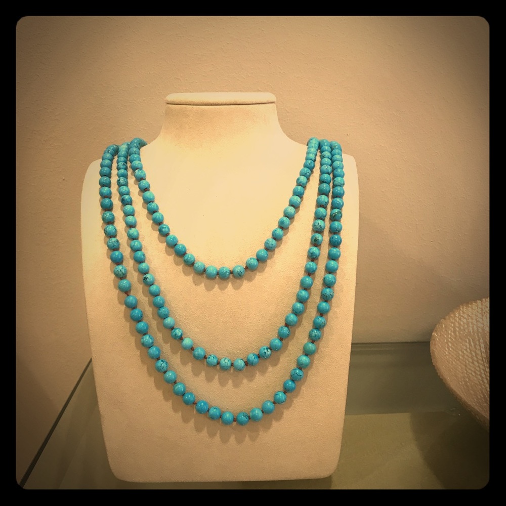 Turquoise beaded necklace and earring set